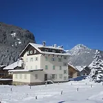 Cesa Planber Mountain View Bike Friendly