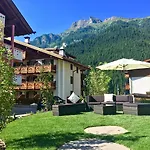 Cesa Planber Mountain View Bike Friendly