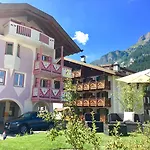 Cesa Planber Mountain View Bike Friendly Апартаменты