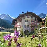 Cesa Planber Mountain View Bike Friendly * Канацеи
