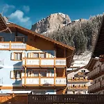 Cesa Planber Mountain View Bike Friendly Апартаменты Канацеи
