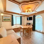 Апартаменты Cesa Planber Mountain View Bike Friendly