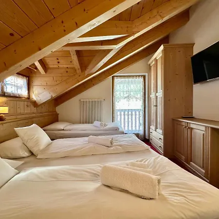Cesa Planber Mountain View Bike Friendly Apartment Canazei