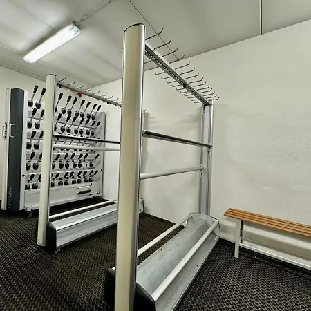 Cesa Planber Mountain View Bike Friendly Apartment