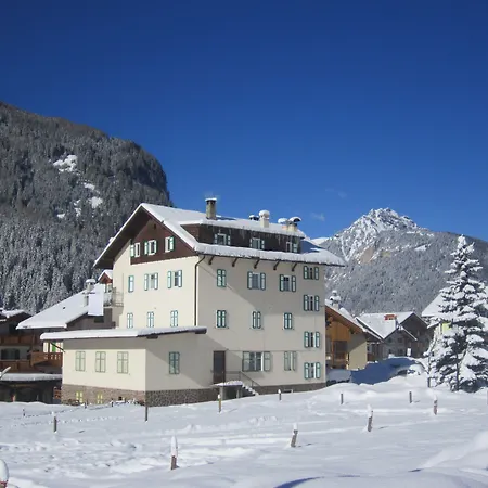 Cesa Planber Mountain View Ski-in Ski-out