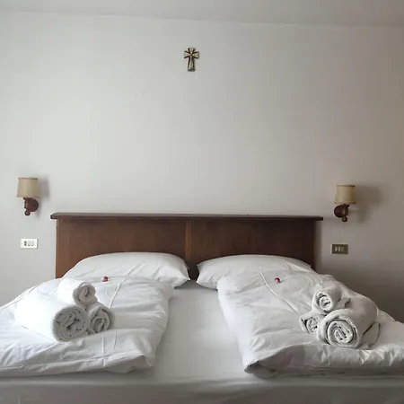 Апартаменти Cesa Planber Mountain View Bike Friendly