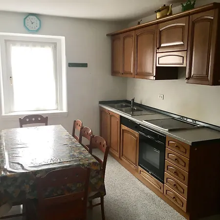 Cesa Planber Mountain View Ski-in Ski-out Apartman Canazei