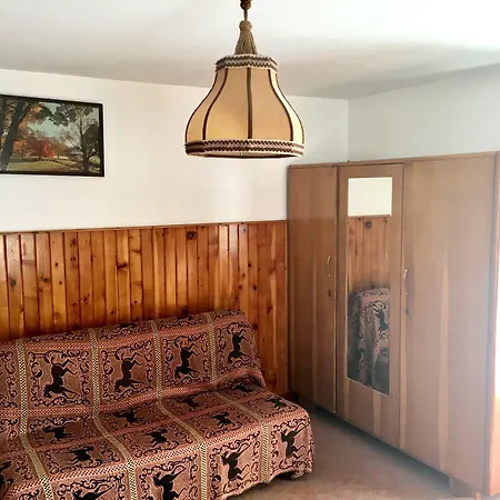 Cesa Planber Apartments Mountain View Ski-In Ski-Out Canazei