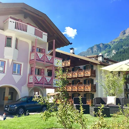 Cesa Planber Mountain View Ski-in Ski-out Daire