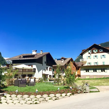 Cesa Planber Mountain View Bike Friendly Апартаменти