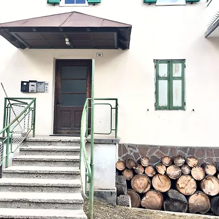 Cesa Planber Apartments Mountain View Ski-In Ski-Out *
