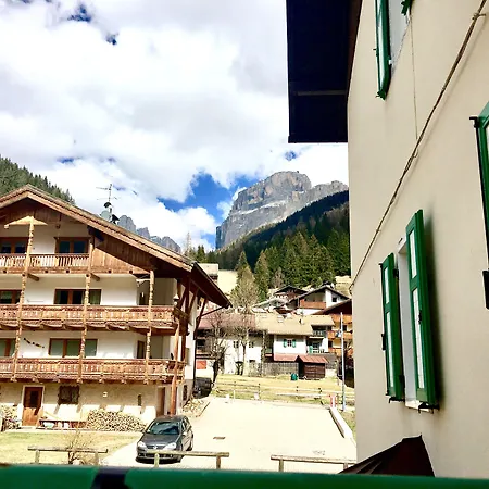 Cesa Planber Mountain View Ski-in Ski-out Apartman *