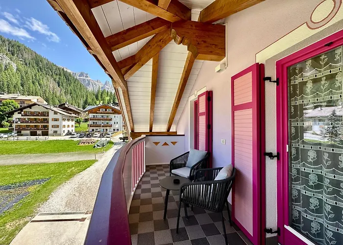 Cesa Planber Apartments Mountain View Bike Friendly Апартаменти *